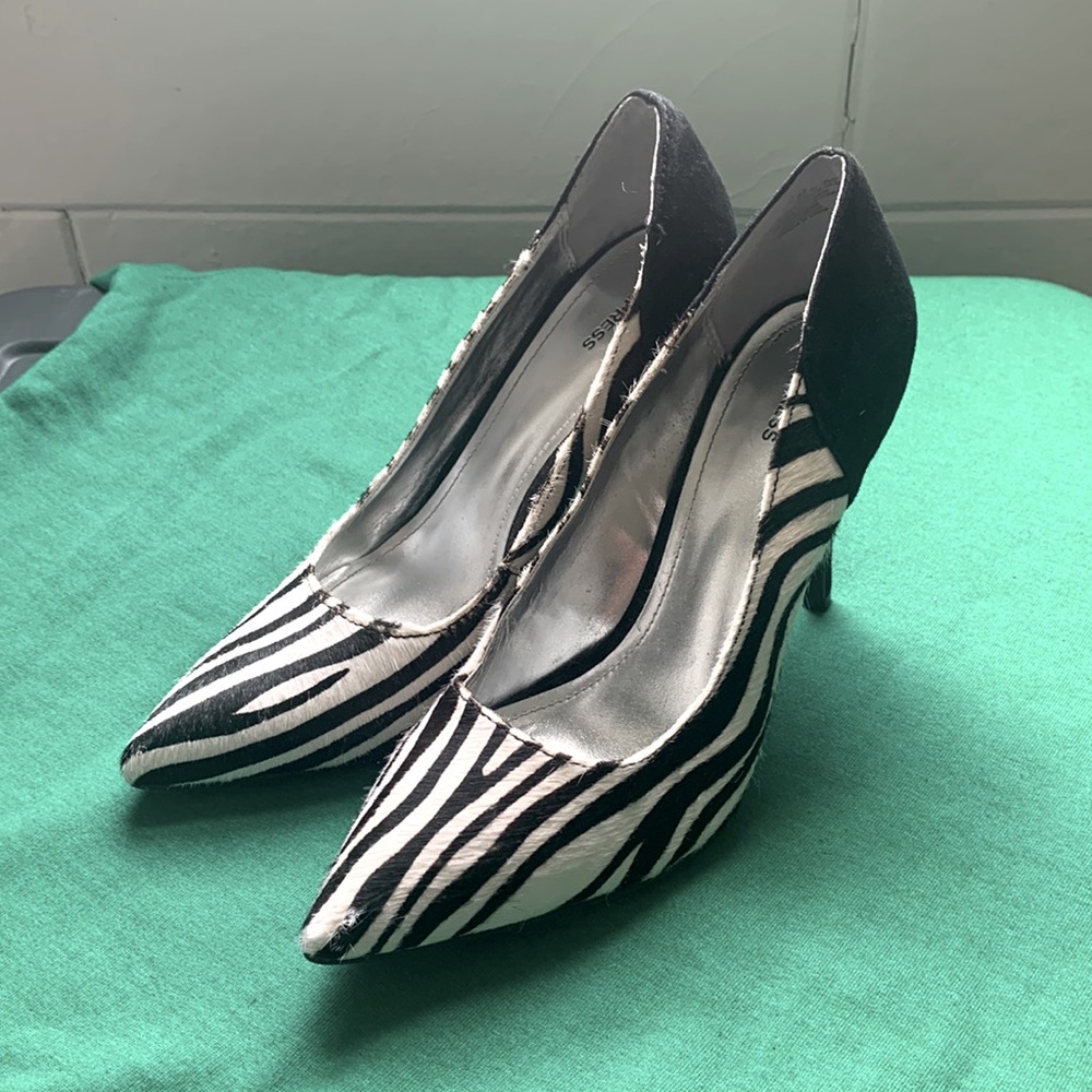 Express Zebra Heels, Size 9.5